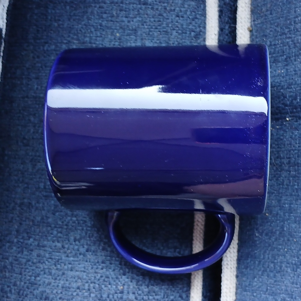 Disney Store Mickey Mouse Hawaii Coffee Mug - Picture 3 of 5